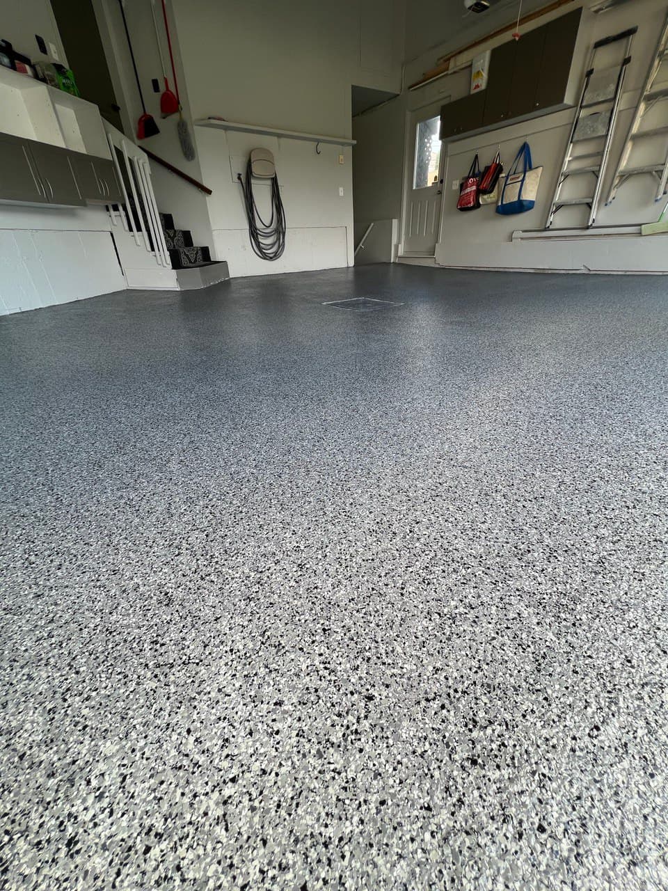 Finition de plancher époxy